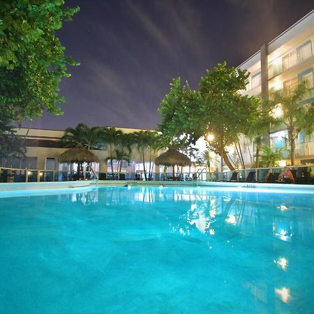 Fort Lauderdale Grand Hotel מראה חיצוני תמונה
