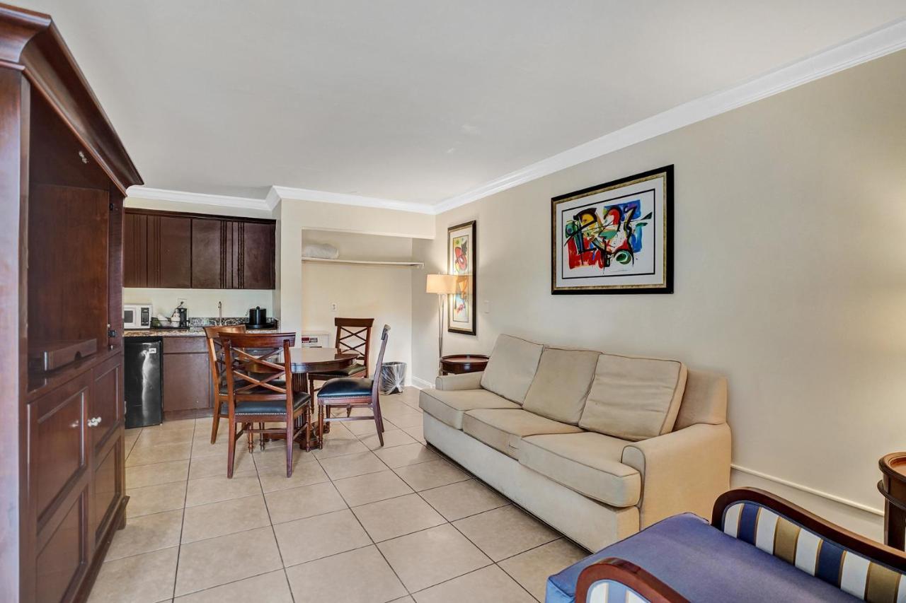 Fort Lauderdale Grand Hotel מראה חיצוני תמונה