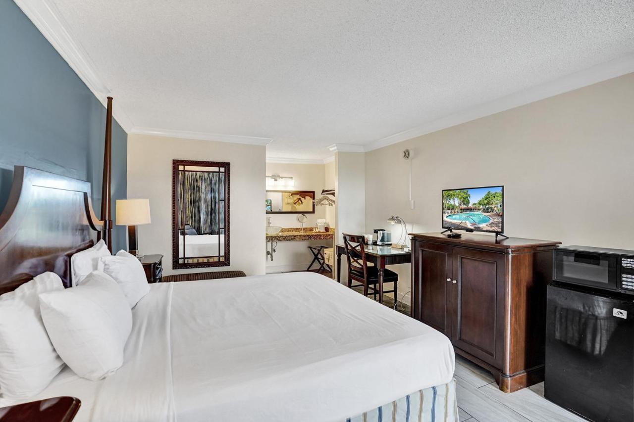 Fort Lauderdale Grand Hotel מראה חיצוני תמונה