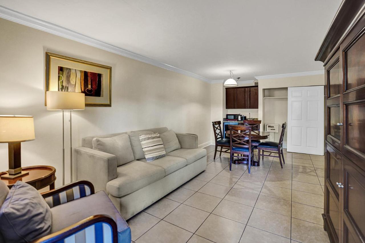 Fort Lauderdale Grand Hotel מראה חיצוני תמונה