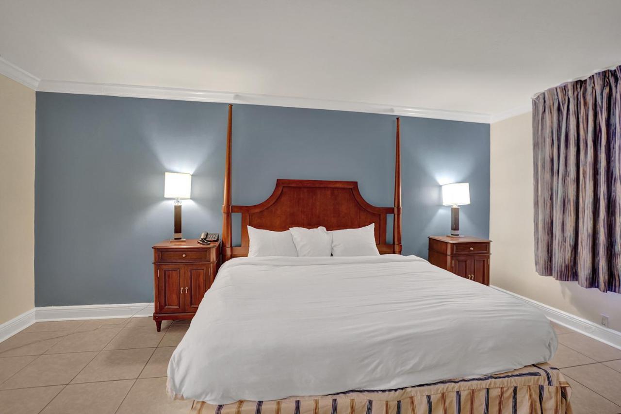 Fort Lauderdale Grand Hotel מראה חיצוני תמונה