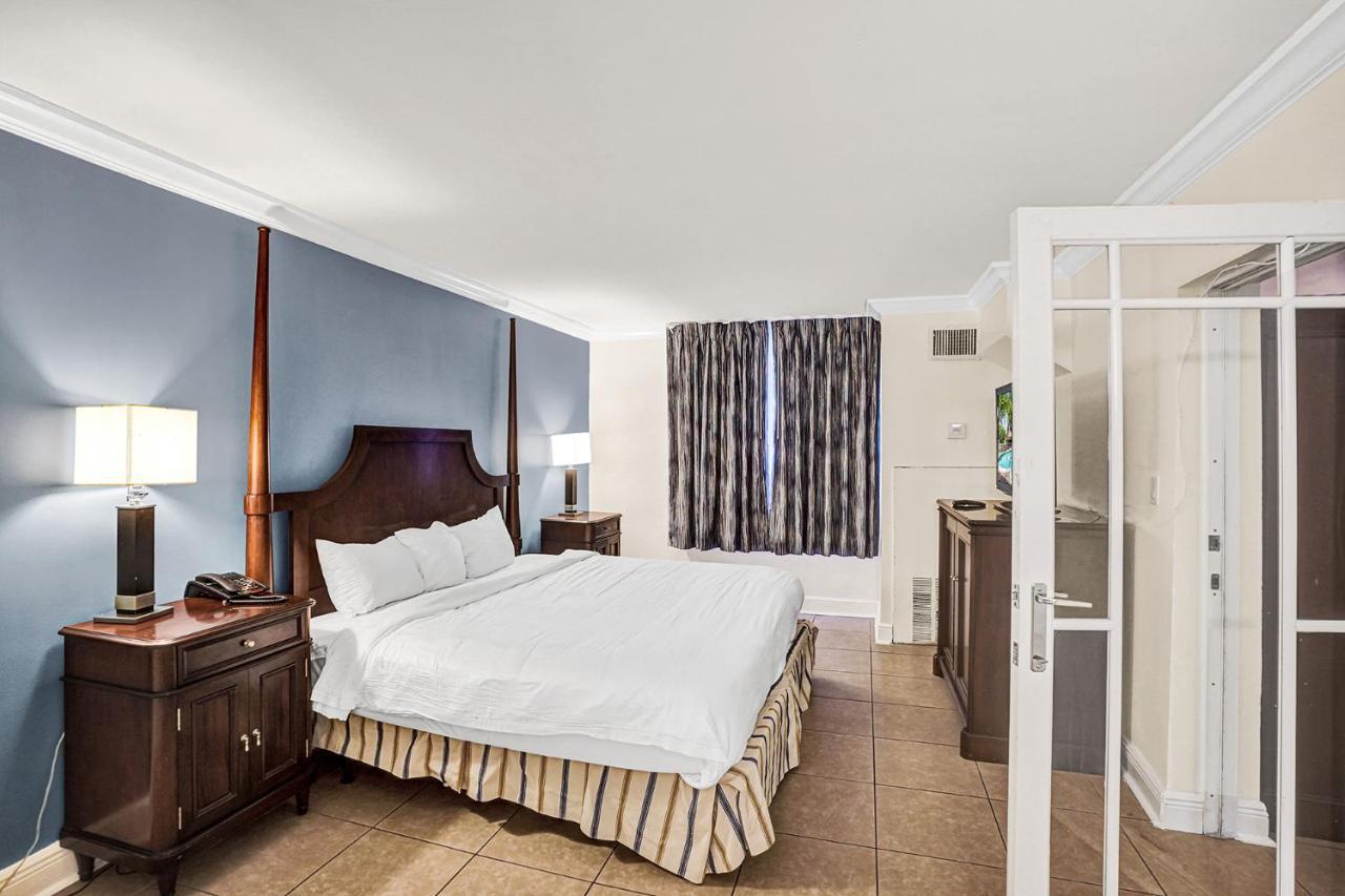 Fort Lauderdale Grand Hotel מראה חיצוני תמונה