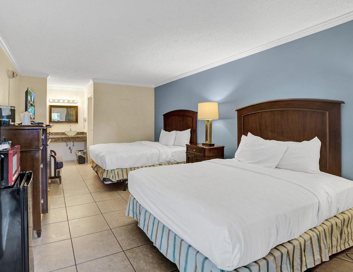 Fort Lauderdale Grand Hotel מראה חיצוני תמונה