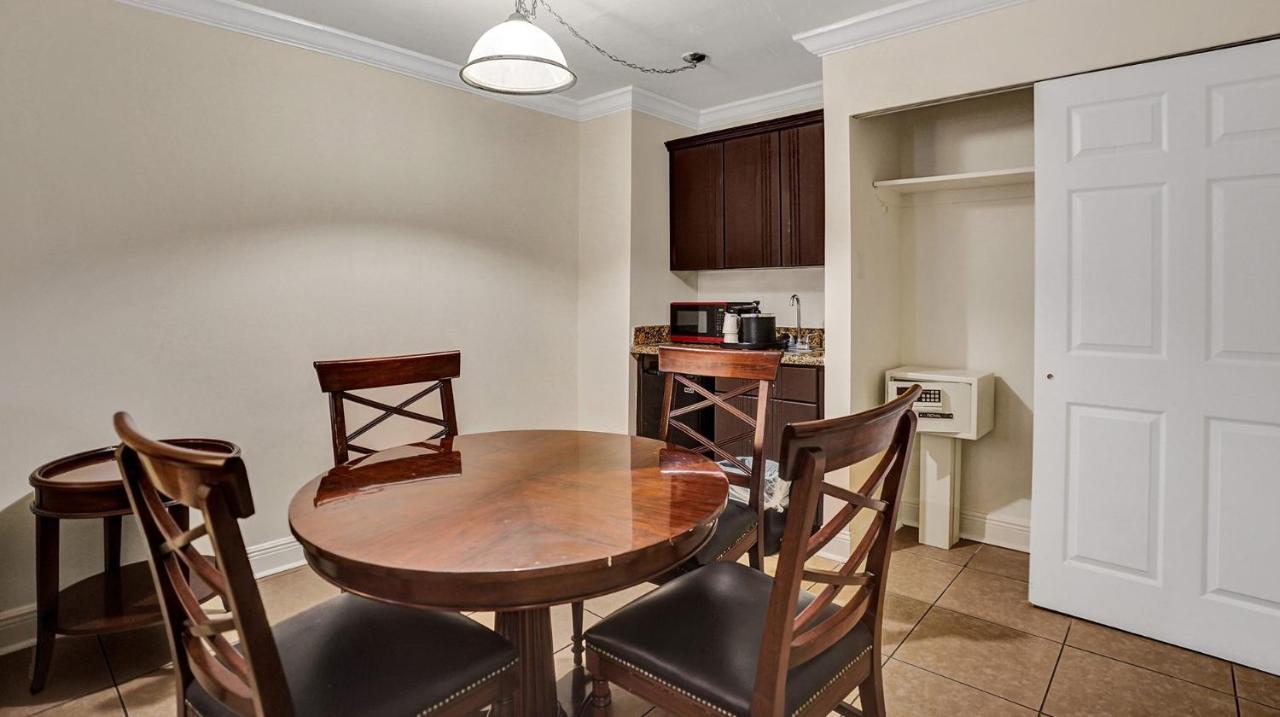 Fort Lauderdale Grand Hotel מראה חיצוני תמונה