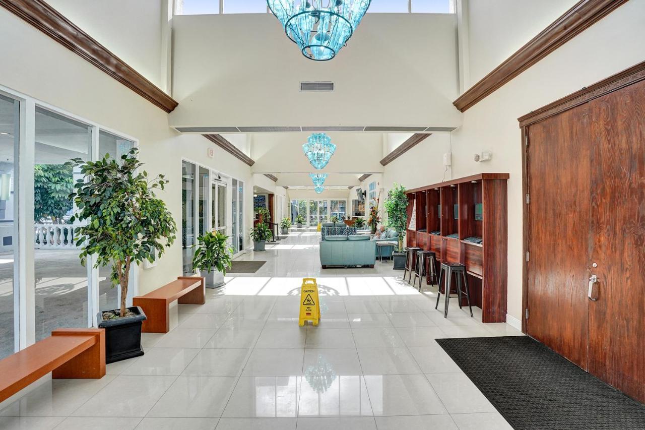 Fort Lauderdale Grand Hotel מראה חיצוני תמונה