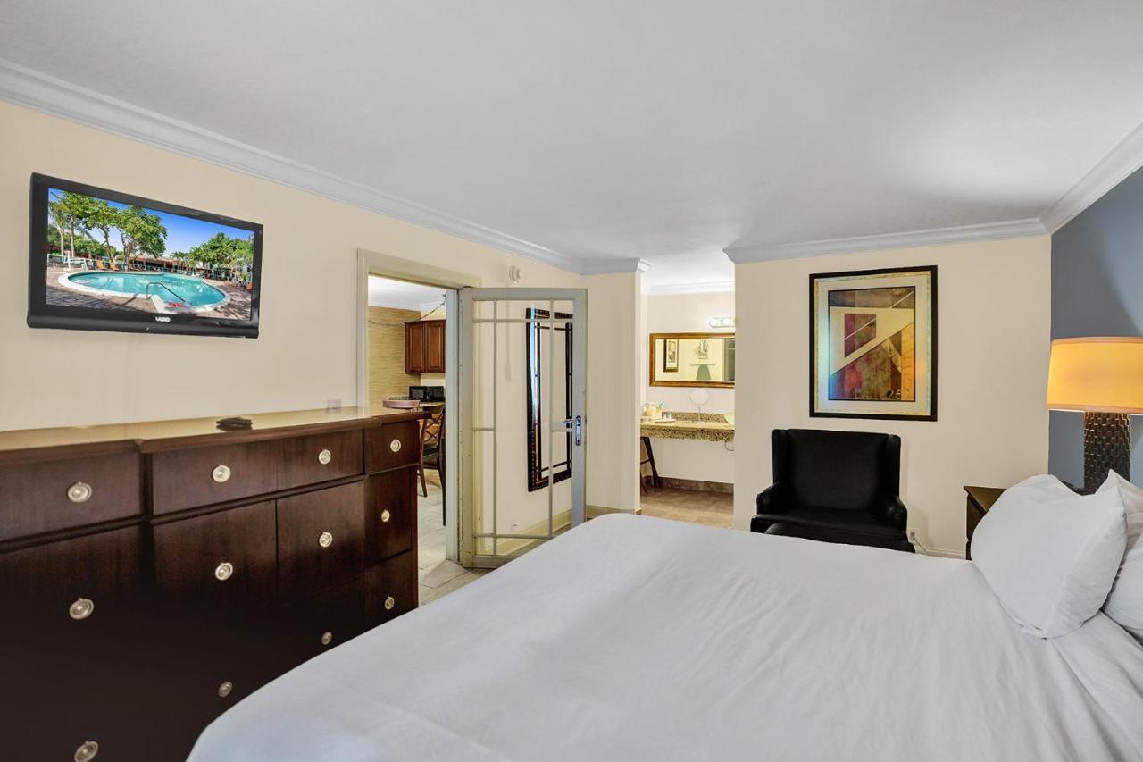 Fort Lauderdale Grand Hotel מראה חיצוני תמונה