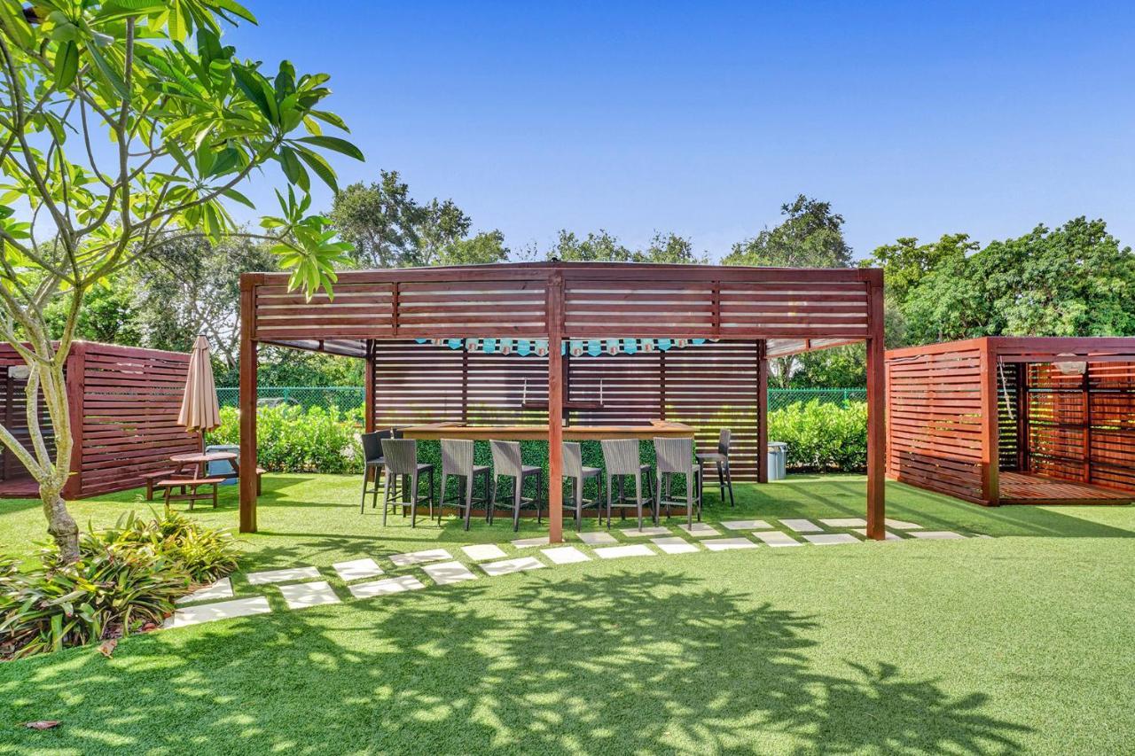 Fort Lauderdale Grand Hotel מראה חיצוני תמונה